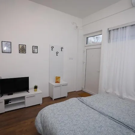 Apartment Central Studio Apartman *
